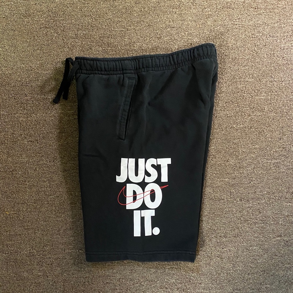 Men’s Nike shorts
